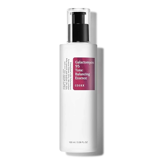 Applying hydrating toner or mist to prep skin for flooding routine