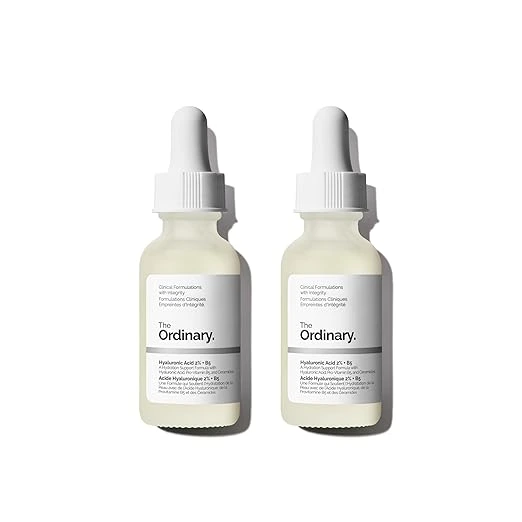 Hyaluronic acid serum applied for maximum skin hydration in skin flooding