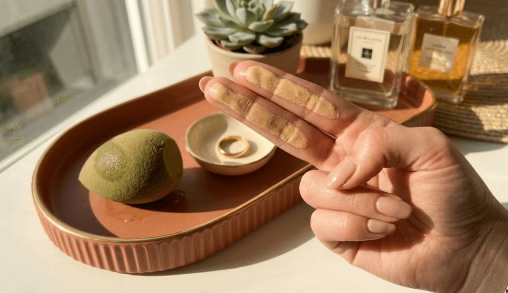 how to apply Tinted Sunscreens